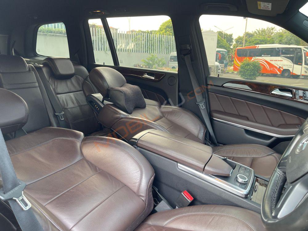 Mobil Mercedes-Benz GL 2014