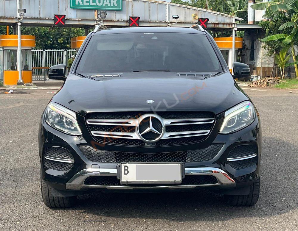Mobil Mercedes-Benz GLE 2016
