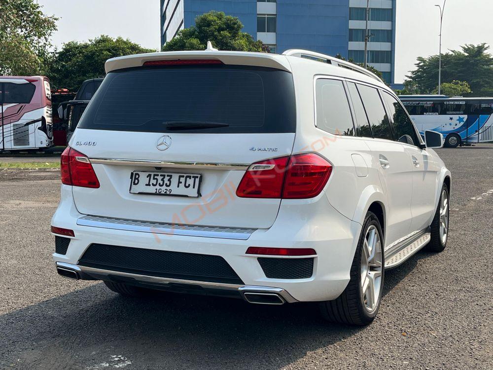 Mobil Mercedes-Benz GL 2014