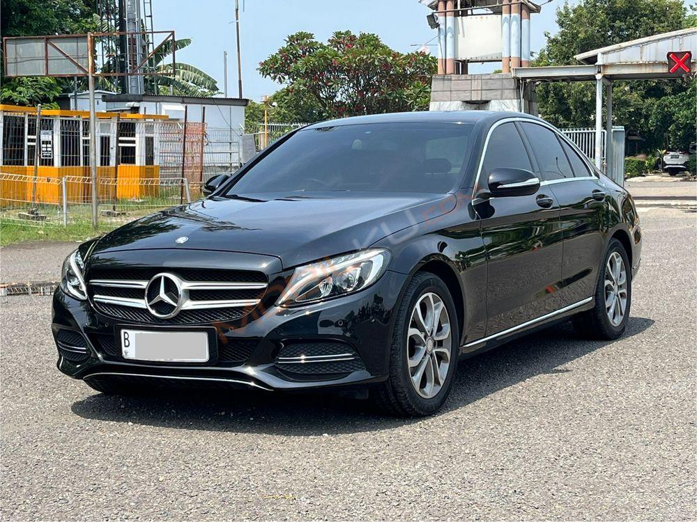 Mobil Mercedes-Benz C-Class 2014