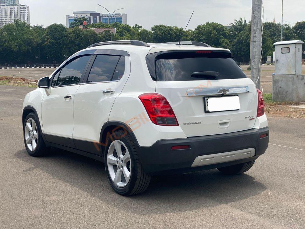 Mobil Chevrolet Trax 2016