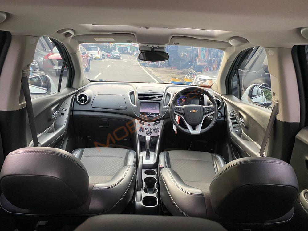 Mobil Chevrolet Trax 2016