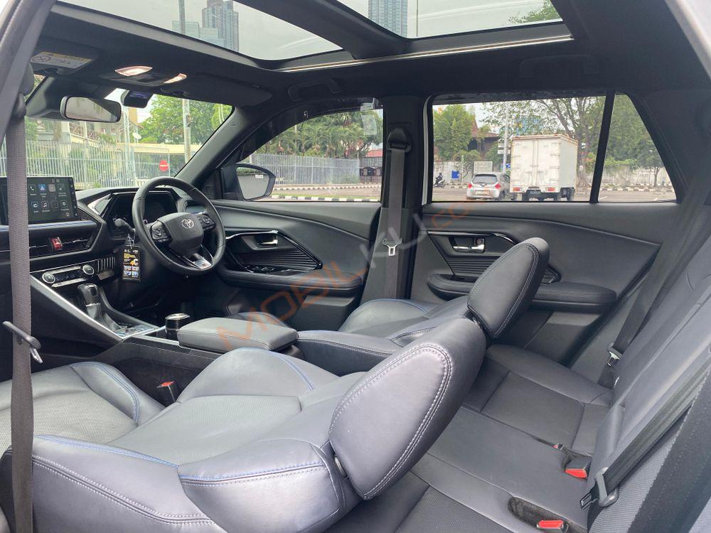 Mobil Toyota Yaris Cross 2023