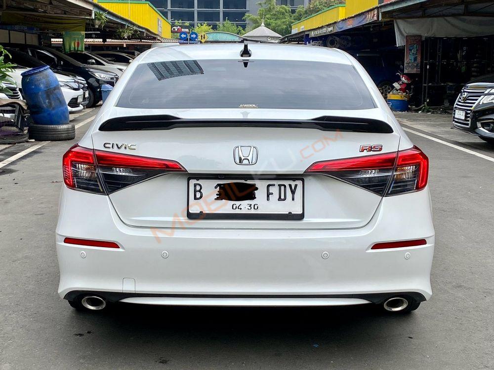 Mobil Honda Civic Sedan 2023