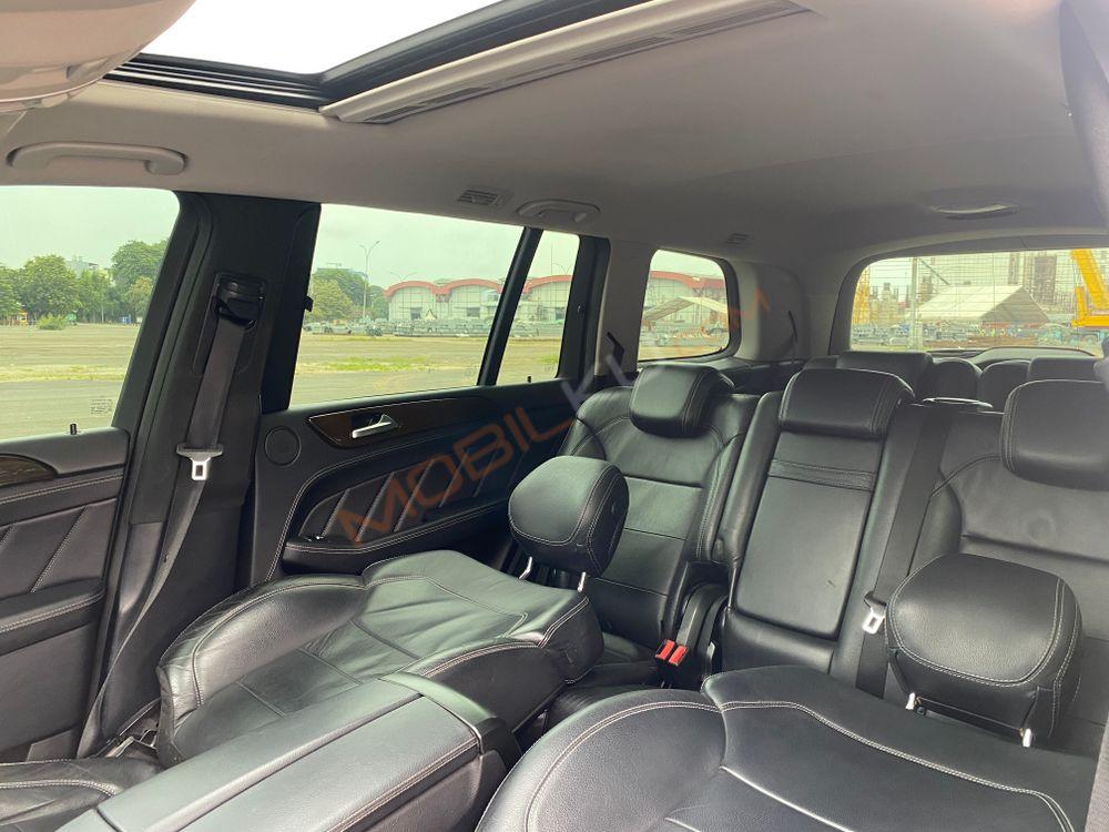 Mobil Mercedes-Benz GL 2016