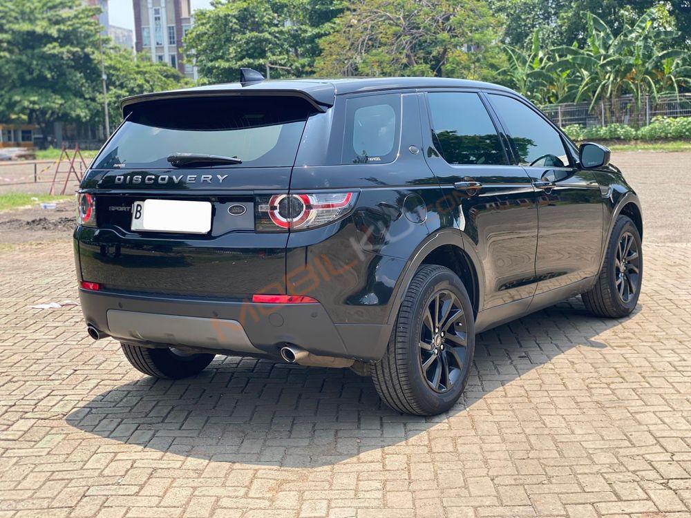 Mobil Land Rover Discovery Series II 2018