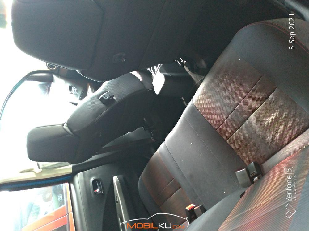 https://mobilku.s3.ap-southeast-3.amazonaws.com/ads/1000/7fbf781b-c342-4ff0-9dff-320719ce8e66.jpg