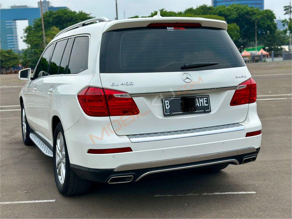 Mobil Mercedes-Benz GL 2016