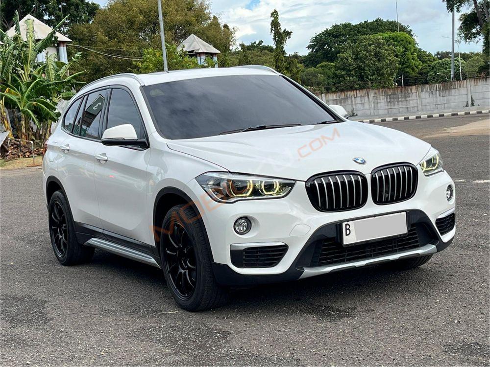 Mobil BMW X1 2019