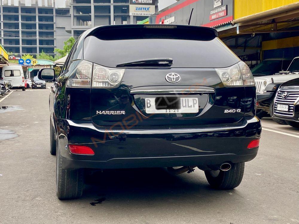 Mobil Toyota Harrier 2010