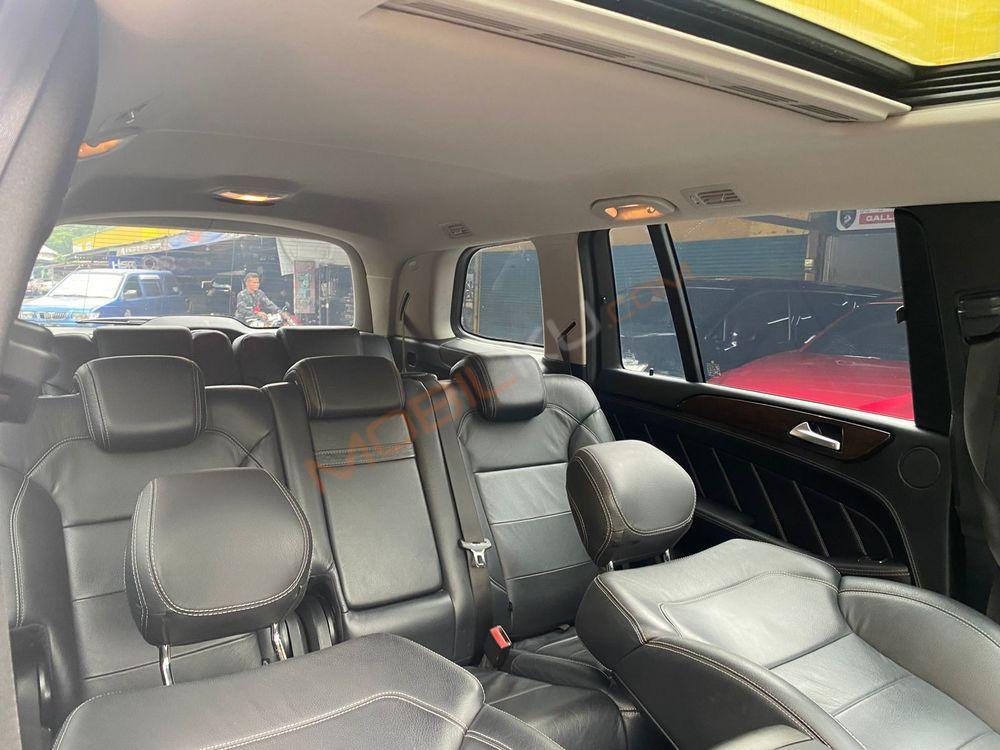 Mobil Mercedes-Benz GL 2016