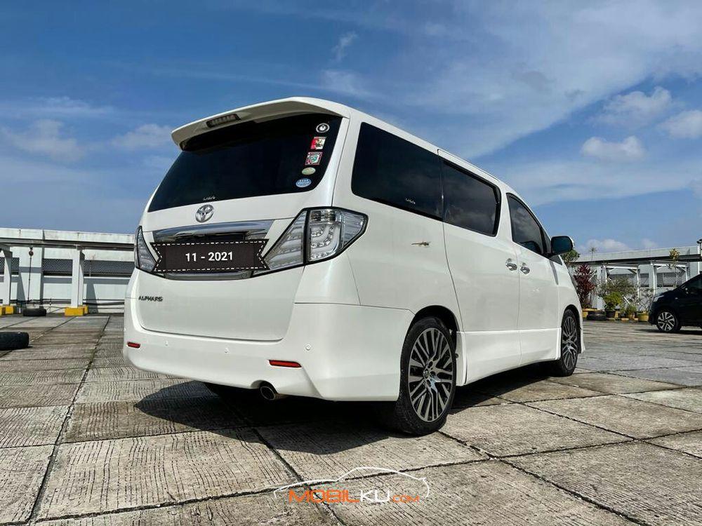 https://mobilku.s3.ap-southeast-3.amazonaws.com/ads/1000/83f433c7-367a-4a62-a177-ae6c5856ef6e.jpeg