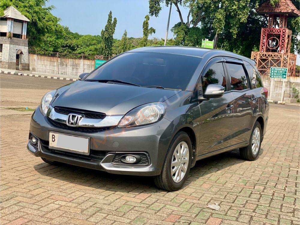 Mobil Honda Mobilio 2014