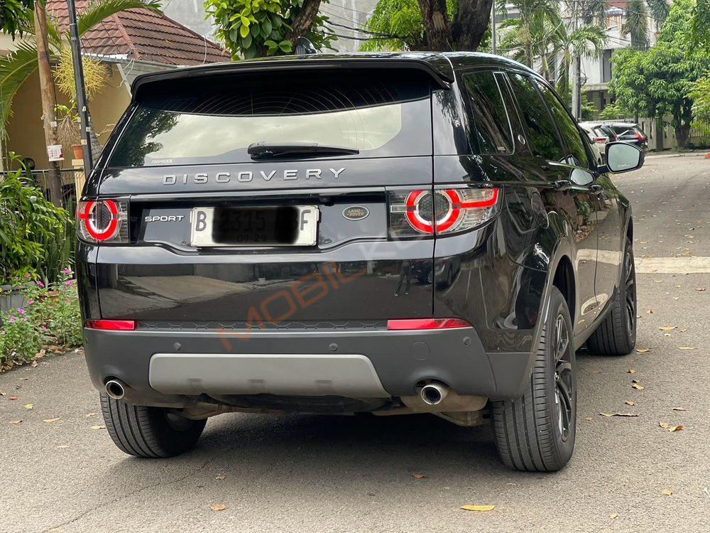 Mobil Land Rover Discovery Series II 2018