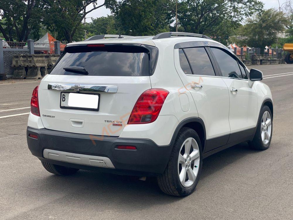 Mobil Chevrolet Trax 2016