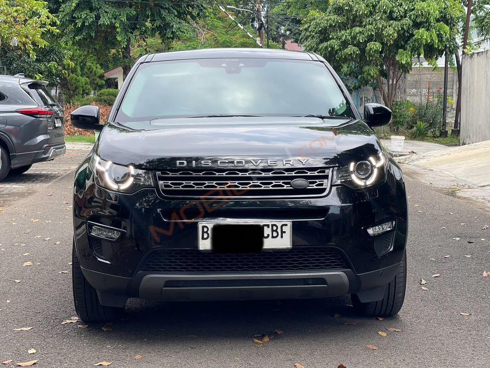 Mobil Land Rover Discovery Series II 2018
