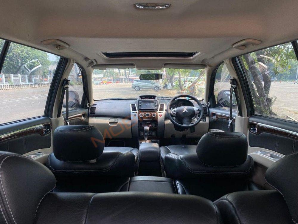 Mobil Mitsubishi Pajero Sport 2013