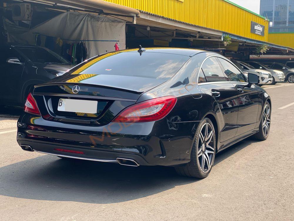 Mobil Mercedes-Benz CLS 2015