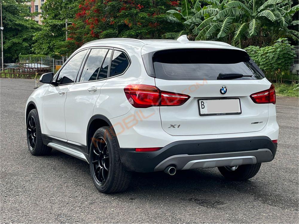 Mobil BMW X1 2019