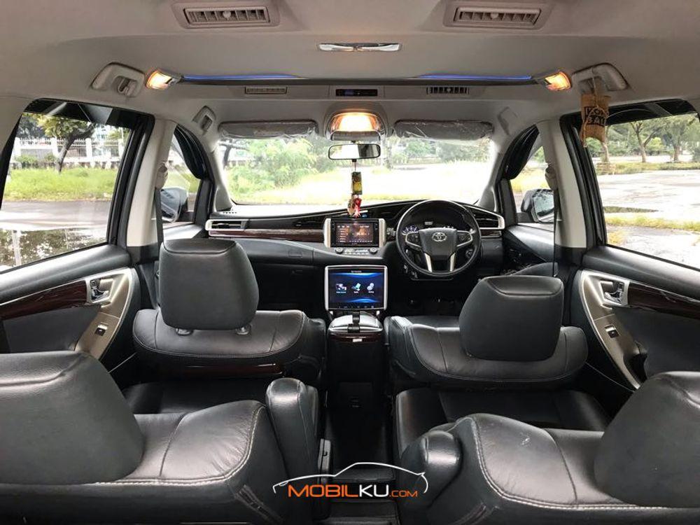 https://mobilku.s3.ap-southeast-3.amazonaws.com/ads/1000/897cb6f3-ede3-4482-a50d-2e1dc561997c.jpg