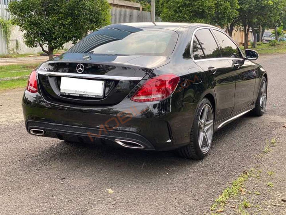 https://mobilku.s3.ap-southeast-3.amazonaws.com/ads/1000/89f44dbd-e69a-4ea2-8a2f-167a242ea29a.jpeg