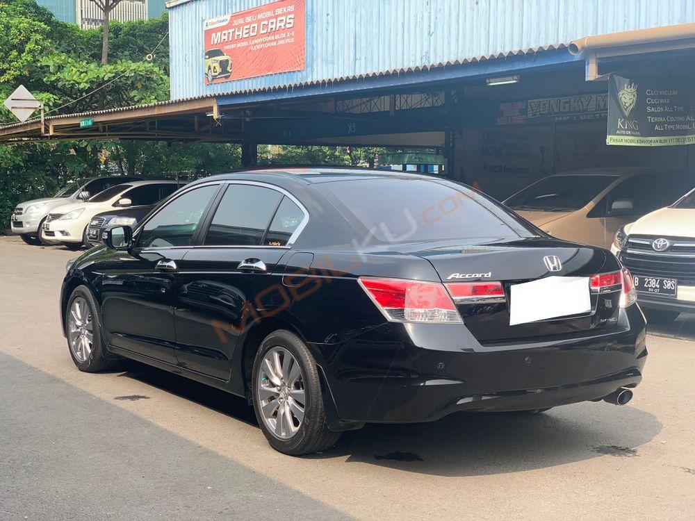 https://mobilku.s3.ap-southeast-3.amazonaws.com/ads/1000/8ae375a5-85a4-44d5-b257-16fccbe597d2.jpeg