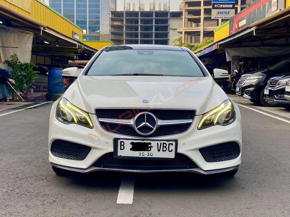 Mobil Mercedes-Benz E-Class 2013
