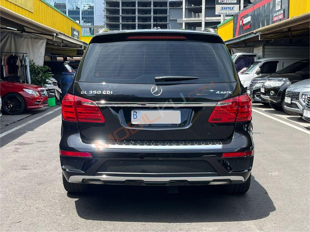 Mobil Mercedes-Benz GL 2013
