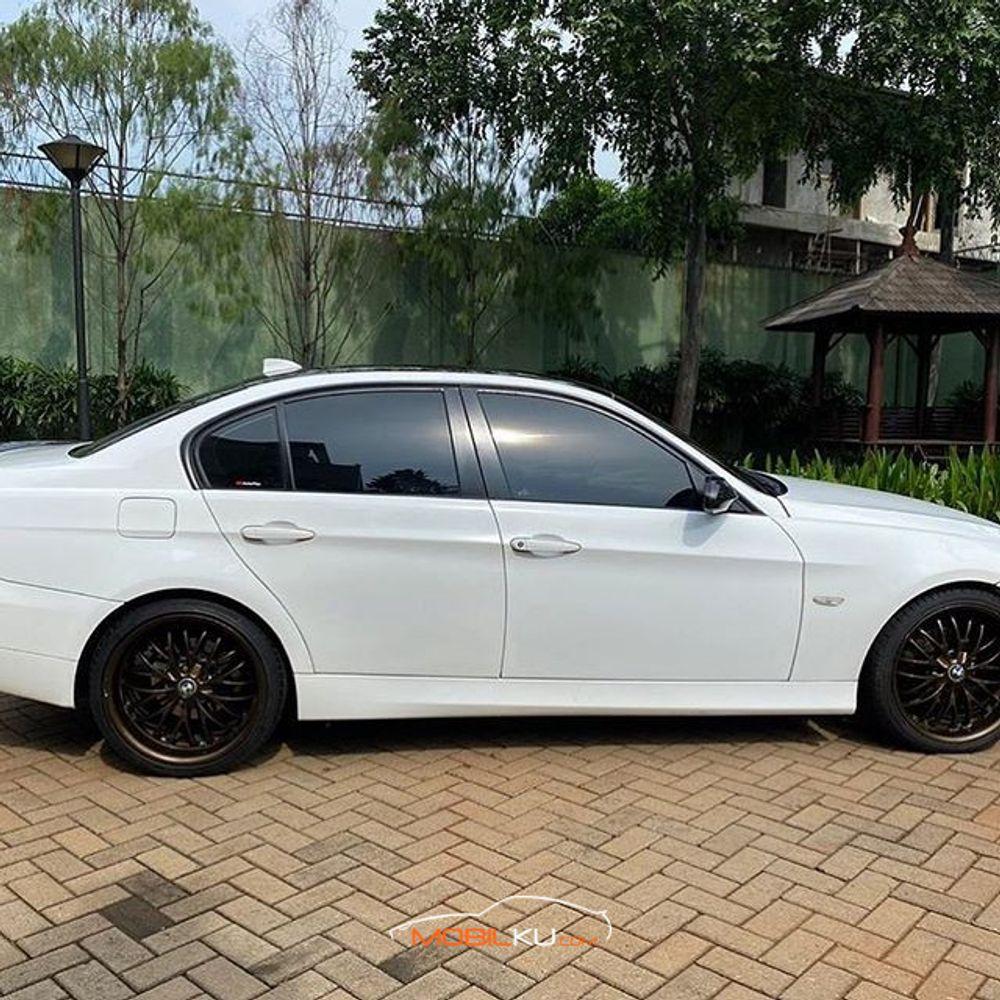https://mobilku.s3.ap-southeast-3.amazonaws.com/ads/1000/8f61f44c-fdd0-412d-8efb-218ca84e6ff2.jpeg