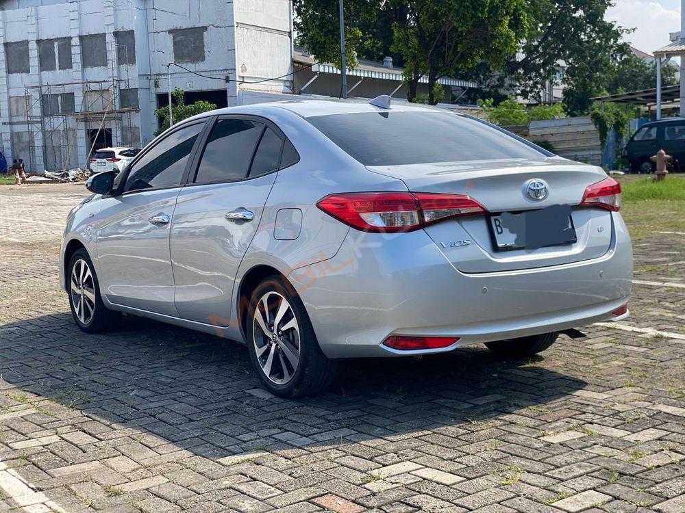 Mobil Toyota Vios 2018