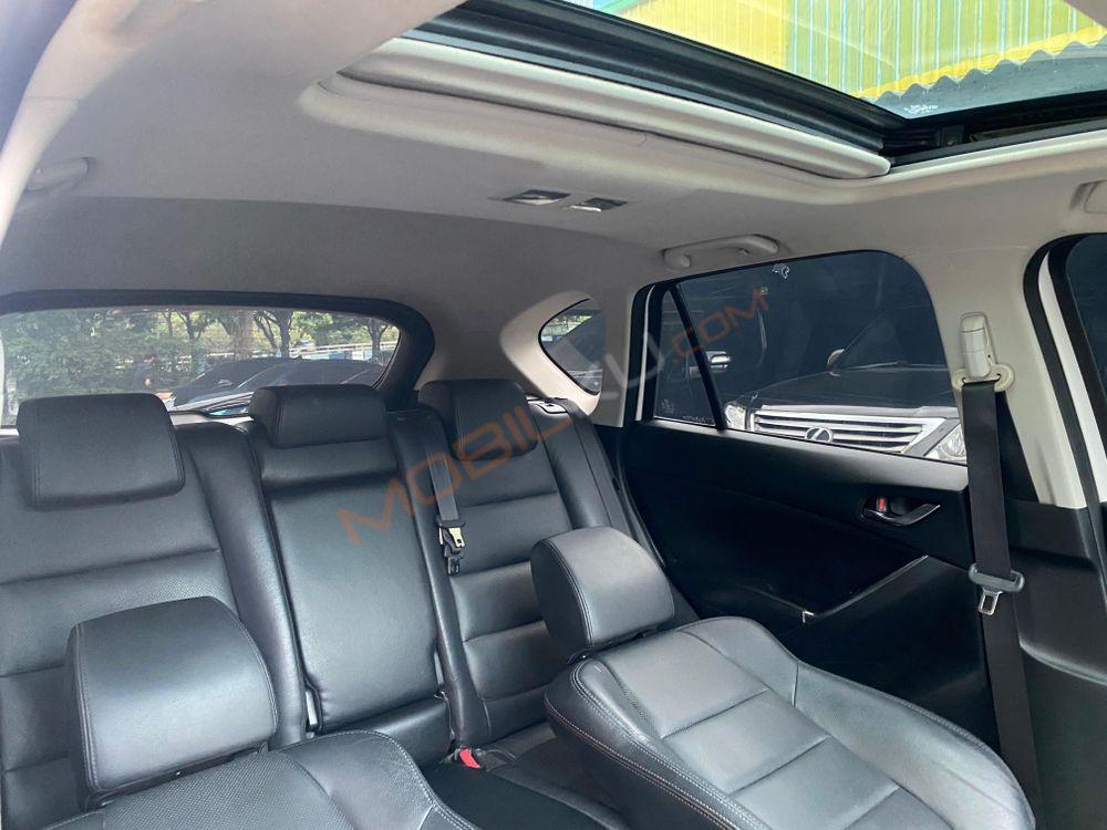 Mobil Mazda CX-5 2016