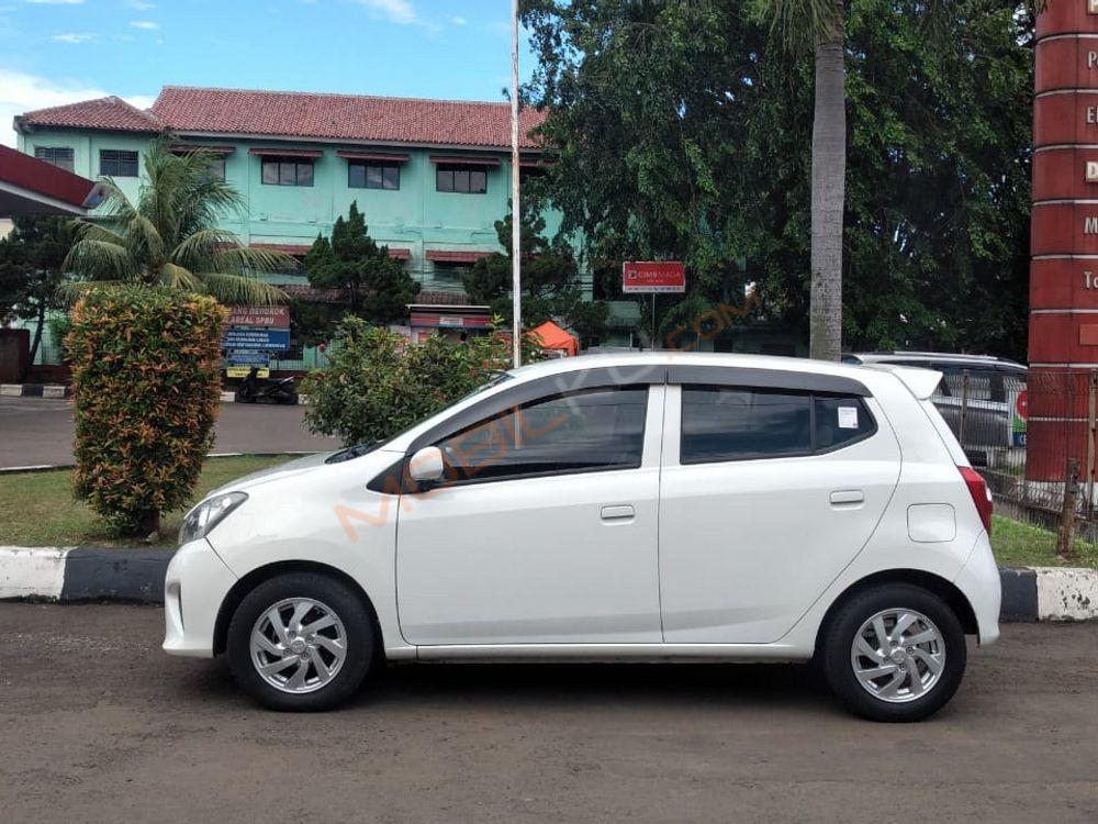 https://mobilku.s3.ap-southeast-3.amazonaws.com/ads/1000/909810bf-be60-45dd-8fea-76682a64e109.jpeg