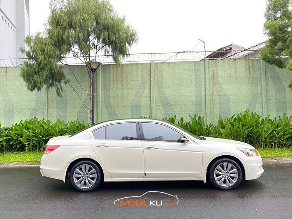https://mobilku.s3.ap-southeast-3.amazonaws.com/ads/1000/92120157-e1ae-4f84-9eef-35d756c7caee.jpeg