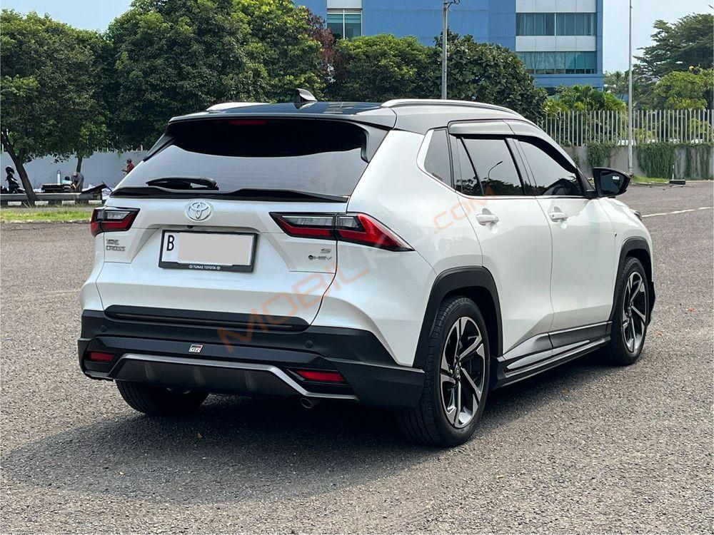 Mobil Toyota Yaris Cross 2023