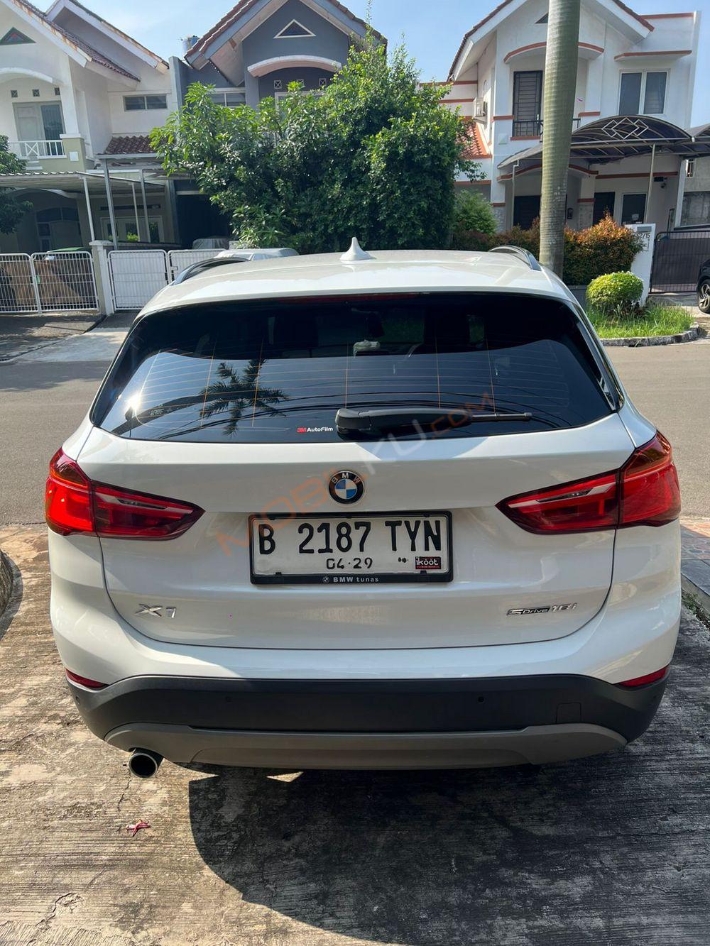 Mobil BMW X1 2018