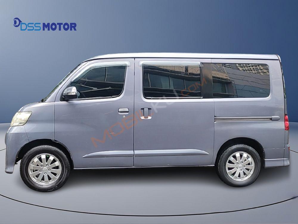 https://mobilku.s3.ap-southeast-3.amazonaws.com/ads/1000/963cce84-a856-4043-addd-5a2fe1ba62b3.jpeg