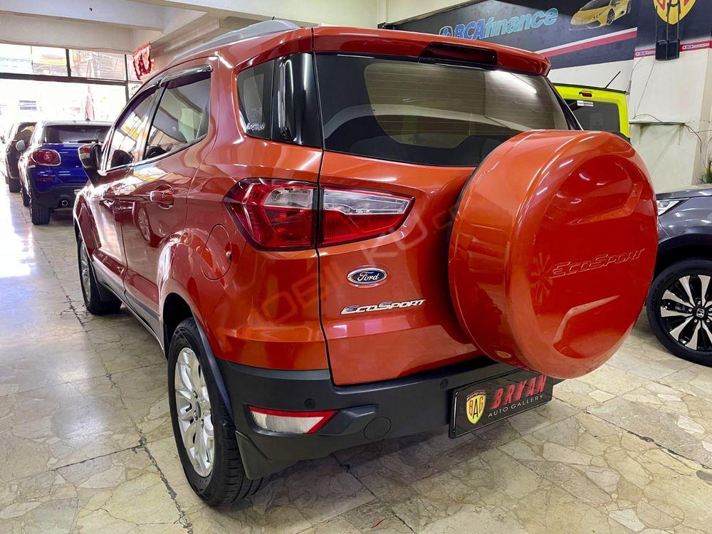 Mobil Ford EcoSport 2014