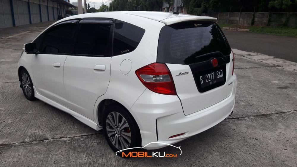 https://mobilku.s3.ap-southeast-3.amazonaws.com/ads/1000/98522d30-b7fa-422a-abfb-75ec5a8fd60b.jpeg