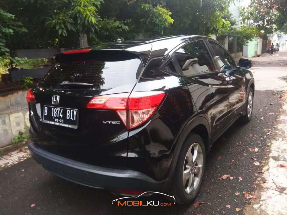 https://mobilku.s3.ap-southeast-3.amazonaws.com/ads/1000/987da4d1-bfdf-44b7-955c-936fec16015d.jpeg