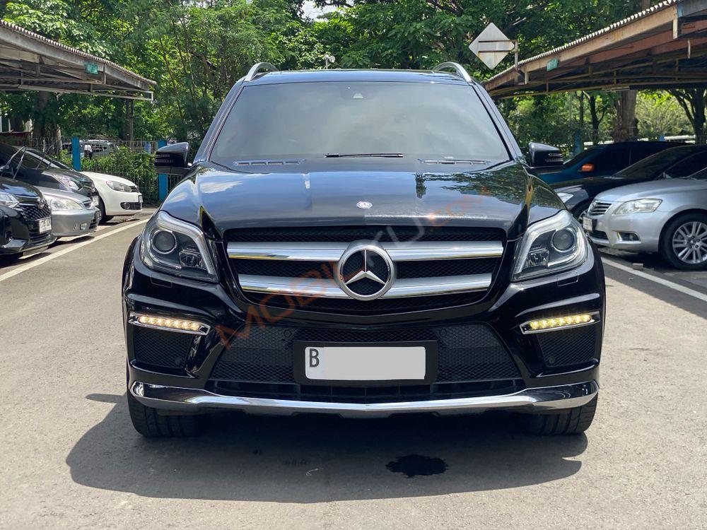 Mobil Mercedes-Benz GL 2013