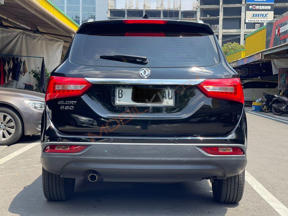 Mobil DFSK Glory 580 2024