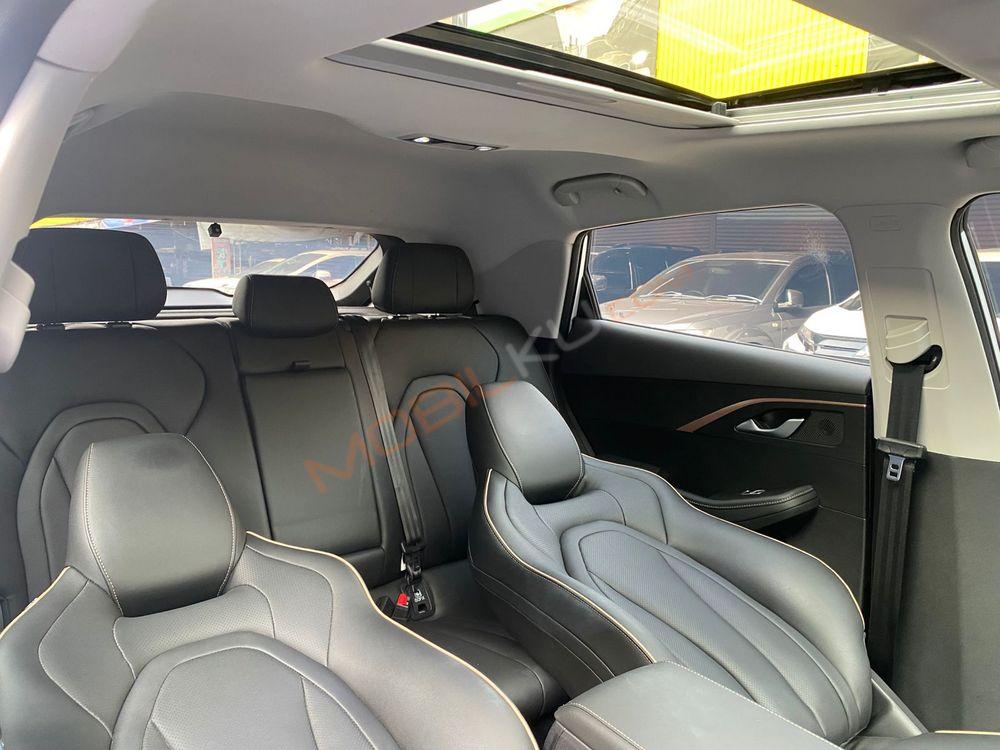 Mobil Chery Omoda 5 GT 2023