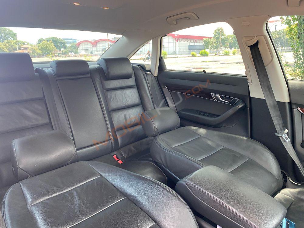 Mobil Audi A6 2011
