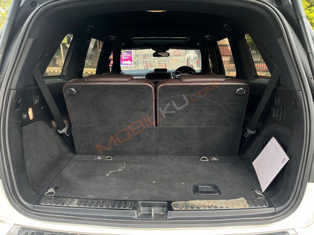 Mobil Mercedes-Benz GL 2014