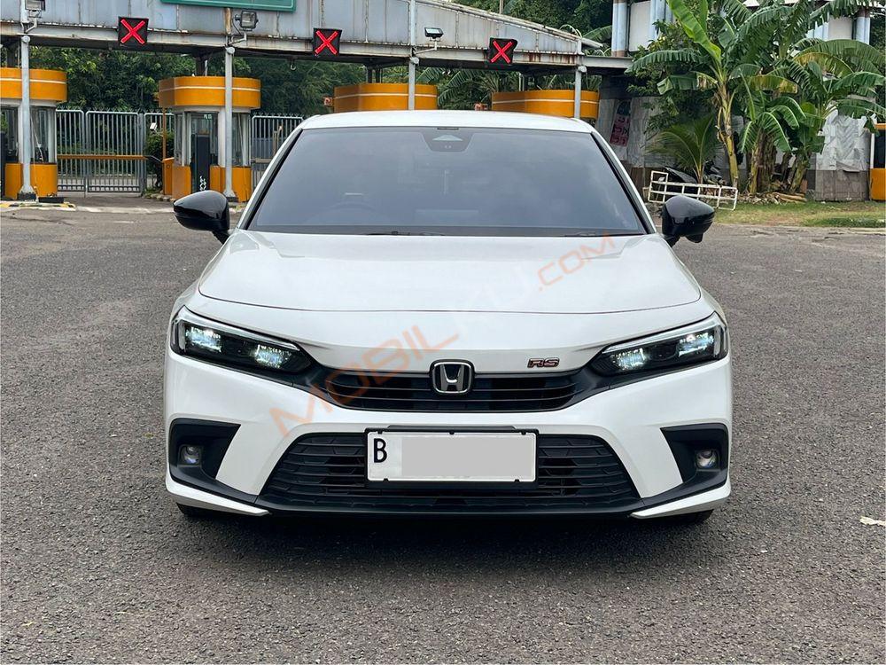 Mobil Honda Civic Sedan 2023