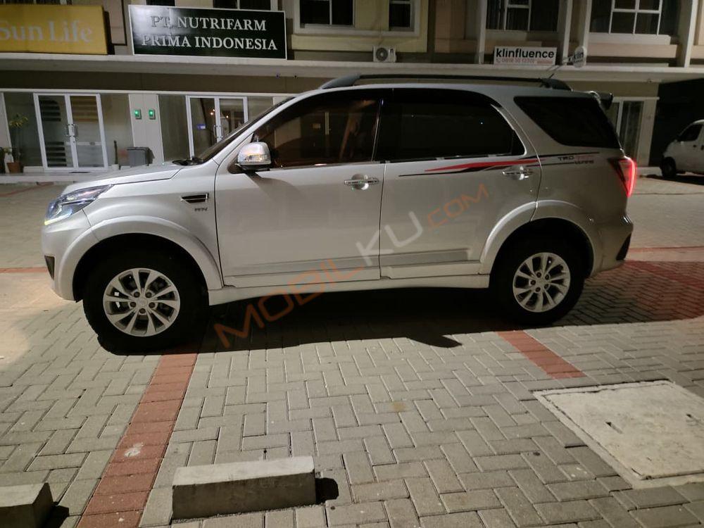 Mobil Daihatsu Terios 2017