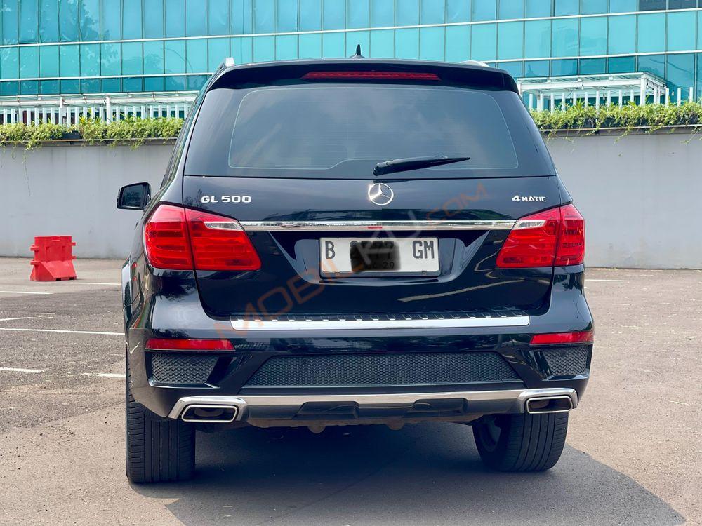 Mobil Mercedes-Benz GL 2014