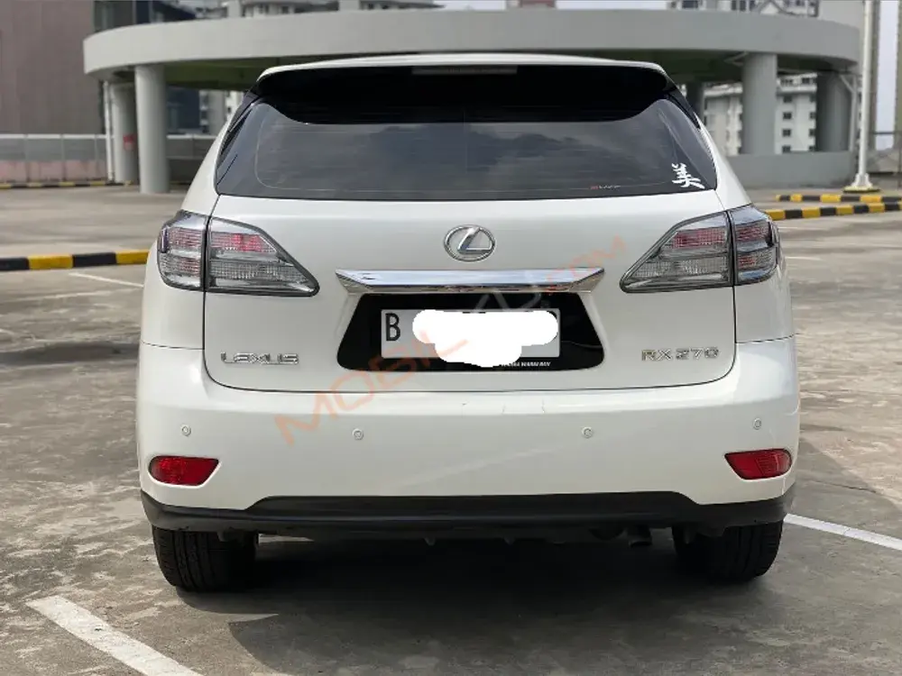Mobil Lexus RX 2011