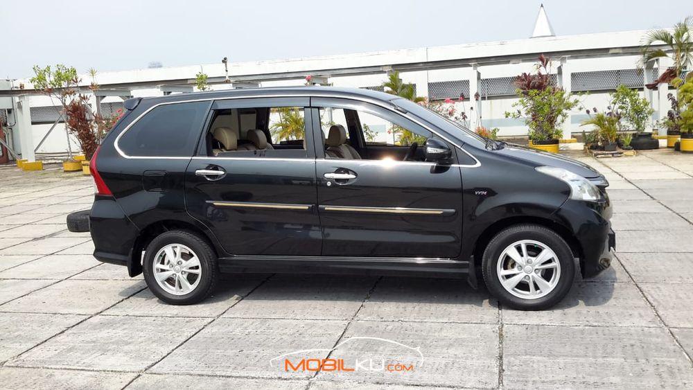 https://mobilku.s3.ap-southeast-3.amazonaws.com/ads/1000/a0371b24-a7cc-4e38-9a92-383162acdbb6.jpeg