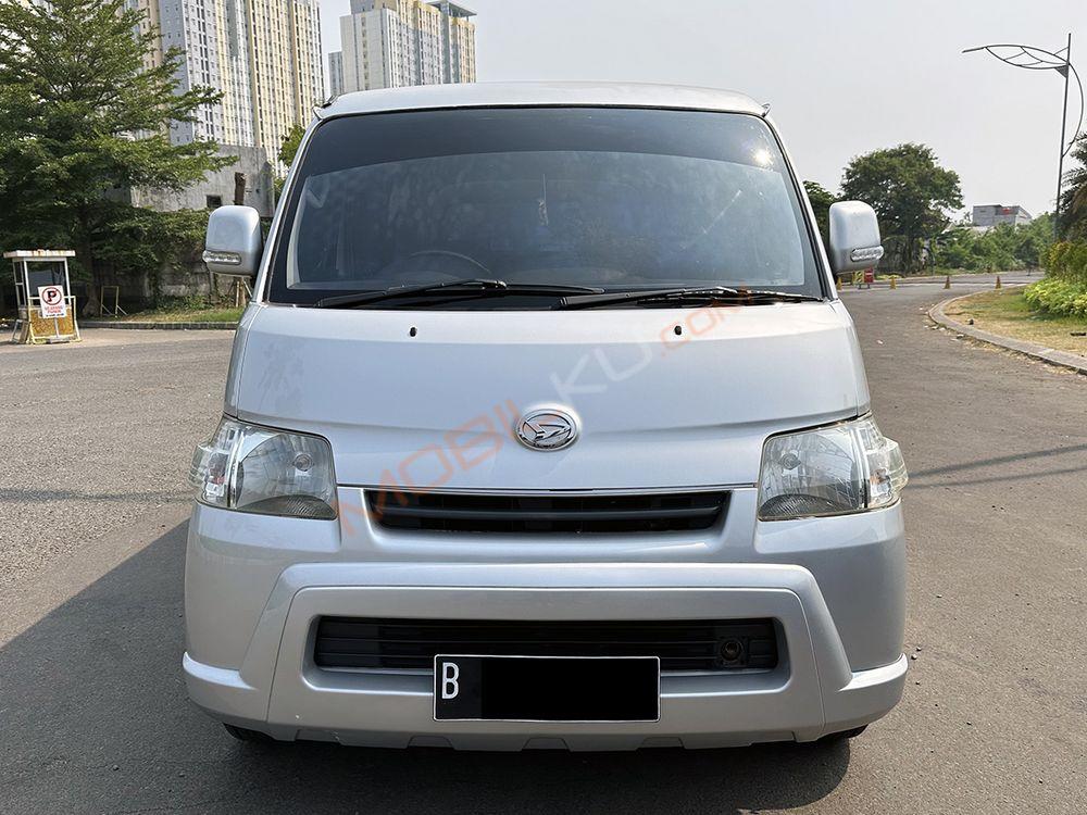 https://mobilku.s3.ap-southeast-3.amazonaws.com/ads/1000/a1a7f749-0f94-4324-b2ed-2562975e8976.jpeg